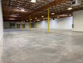 2319-2351 S Decker Lake Blvd, Salt Lake City, UT for lease Building Photo- Image 2 of 8