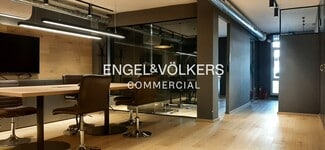 Plus de détails pour Multi-résidentiel à vendre