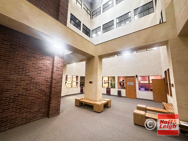 1653 Merriman Rd, Akron, OH for sale - Building Photo - Image 3 of 4