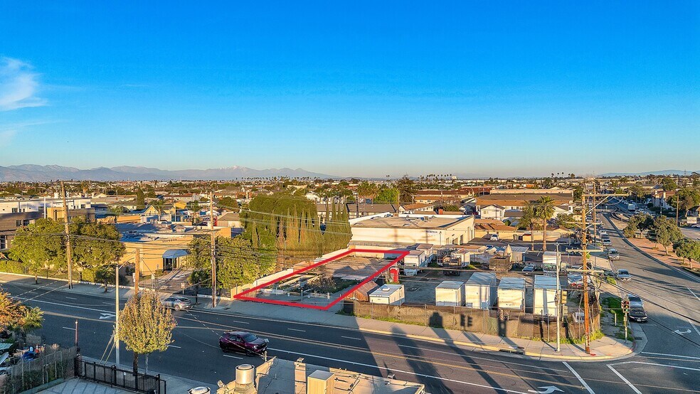 16518 S Normandie Ave, Gardena, CA à vendre - Photo du bâtiment - Image 2 de 6