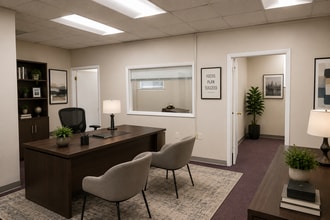 828 Dulaney Valley Rd, Towson, MD for lease Interior Photo- Image 1 of 5