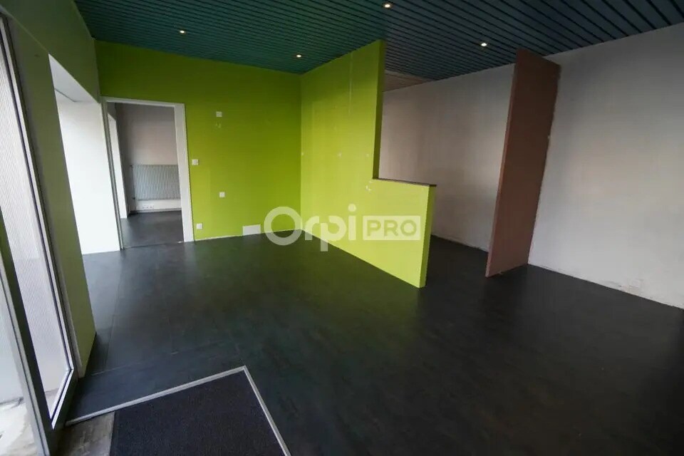 Retail in Dijon for lease Interior Photo- Image 1 of 6