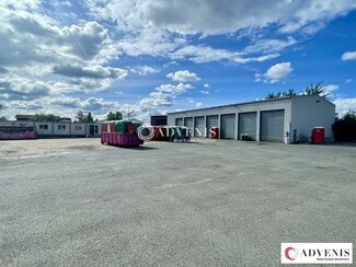 More details for 25 Avenue Du Général De Gaulle, Bassens - Flex for Sale