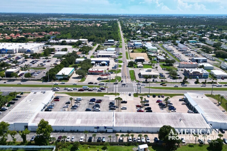 2828 S McCall Rd, Englewood, FL for lease - Building Photo - Image 3 of 3