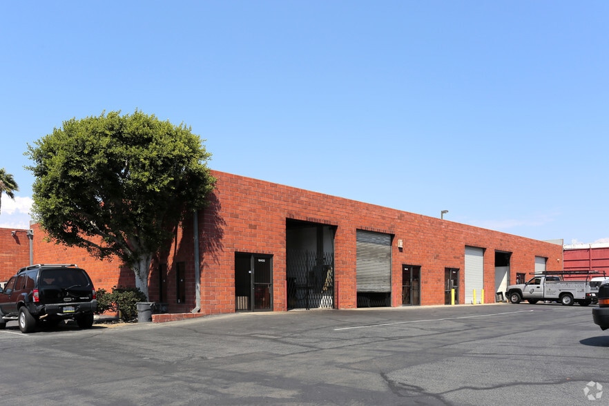 18400-18448 S Broadway, Gardena, CA for lease - Primary Photo - Image 2 of 3
