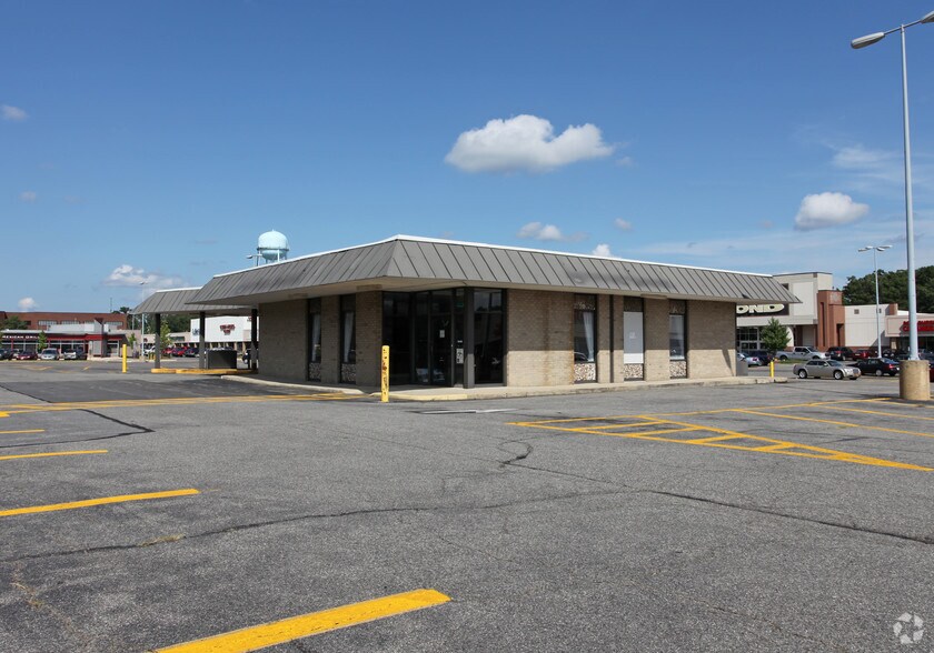 3260 Crain Hwy, Waldorf, MD à louer - Photo du bâtiment - Image 1 de 1