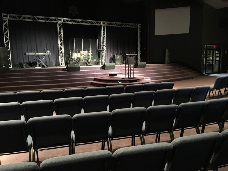 5220 Blair Oaks Dr, The Colony, TX for sale - Building Photo - Image 2 of 3