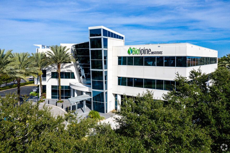 3900 Millenia Blvd, Orlando, FL for lease - Building Photo - Image 1 of 29