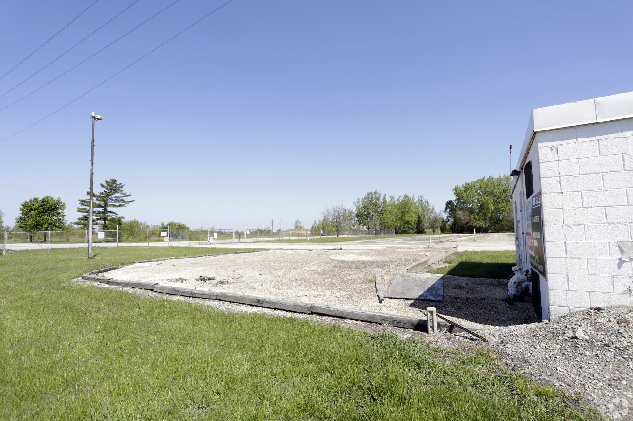 2475 W Station St, Kankakee, IL for lease Building Photo- Image 1 of 7