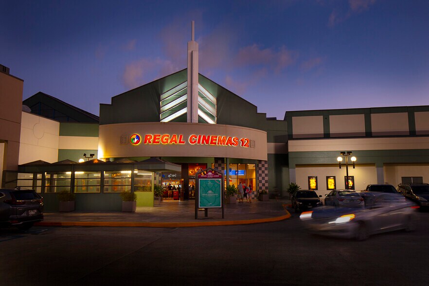 1000 Kamehameha Hwy, Pearl City, HI à louer - Photo du bâtiment - Image 3 de 10