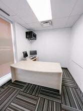 378-380 Talbot St, St Thomas, ON for lease Interior Photo- Image 2 of 4