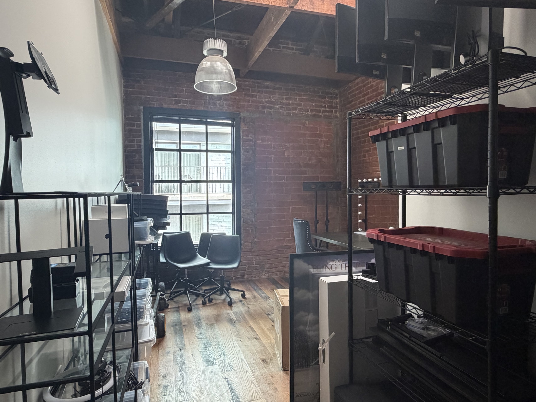 58 Winward Ave, Venice, CA for lease Interior Photo- Image 1 of 3