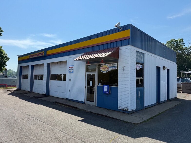 175 Newington Ave, New Britain, CT for sale - Building Photo - Image 1 of 11