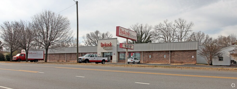 1404 S Lafayette St, Shelby, NC for sale - Building Photo - Image 2 of 21