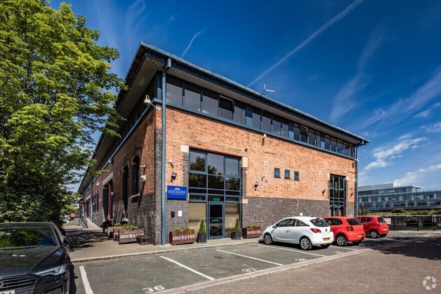 2 Tower Rd, Birkenhead for lease - Building Photo - Image 3 of 4