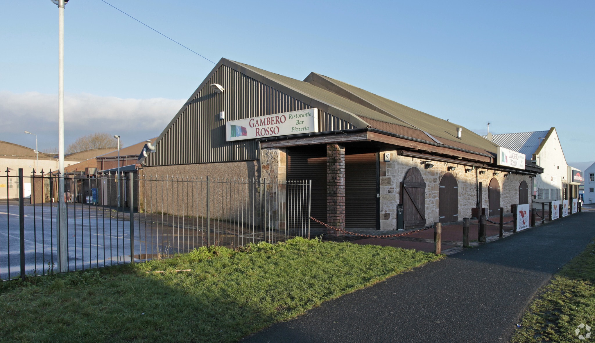 1 Burnbank Rd, Falkirk for lease Building Photo- Image 1 of 23