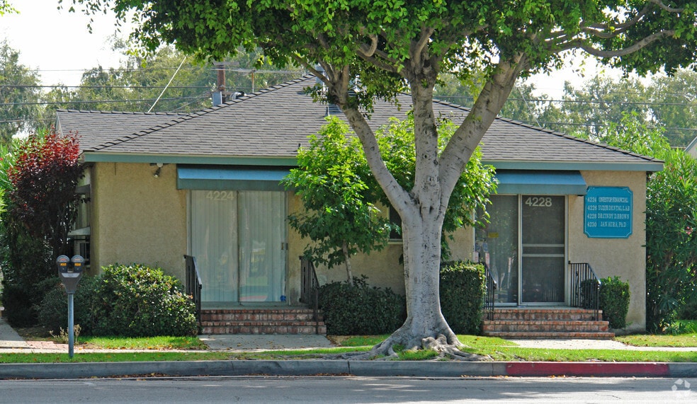 4224 Overland Ave, Culver City, CA for lease - Primary Photo - Image 1 of 10