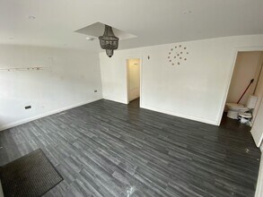 41B Lowtown, Pudsey à louer Photo intérieure- Image 2 de 2