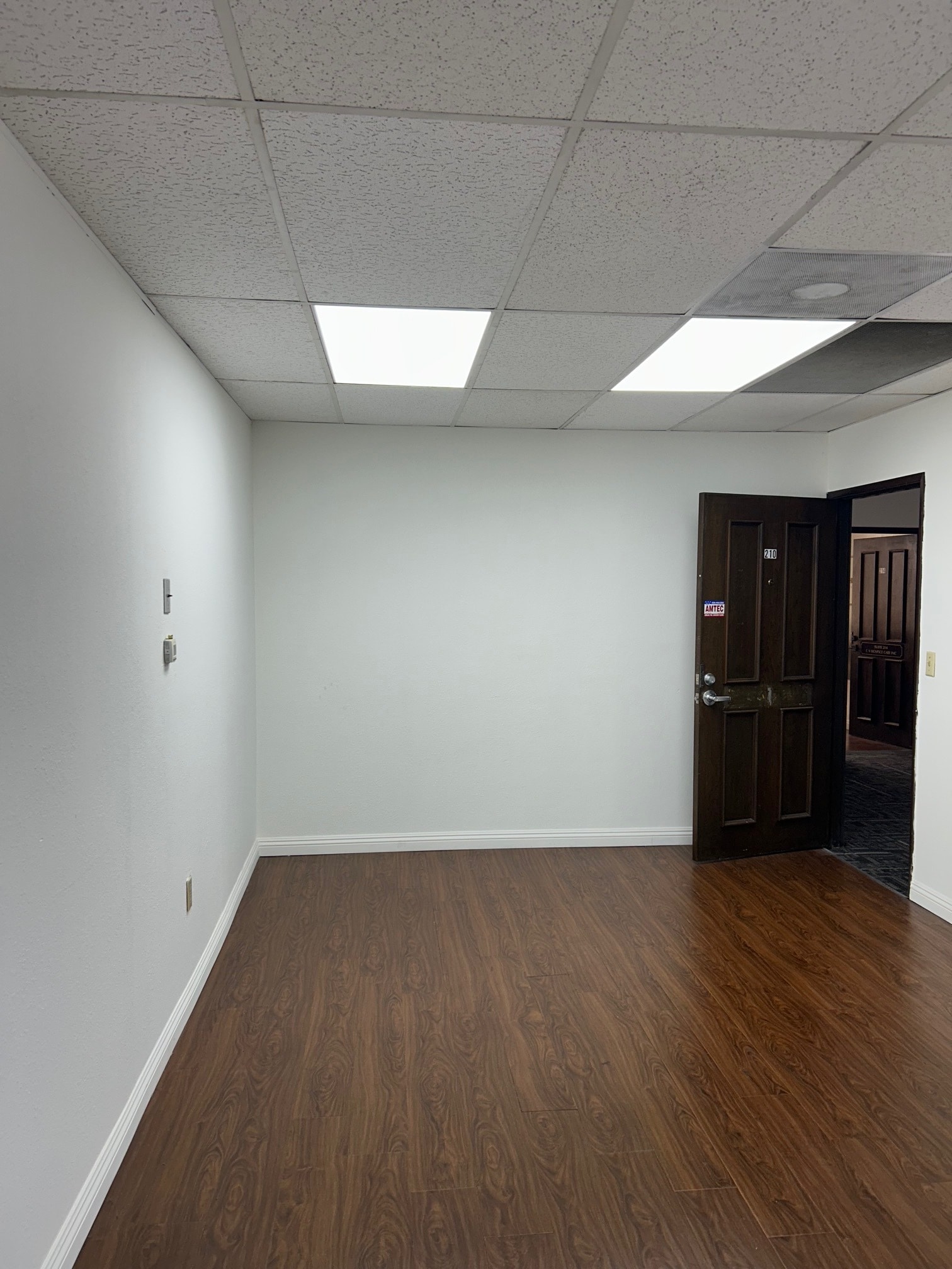 12140 Artesia Blvd, Artesia, CA for sale Interior Photo- Image 1 of 4
