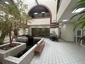 102-108 E Main St, Kingsport, TN à louer Photo intérieure- Image 1 de 20