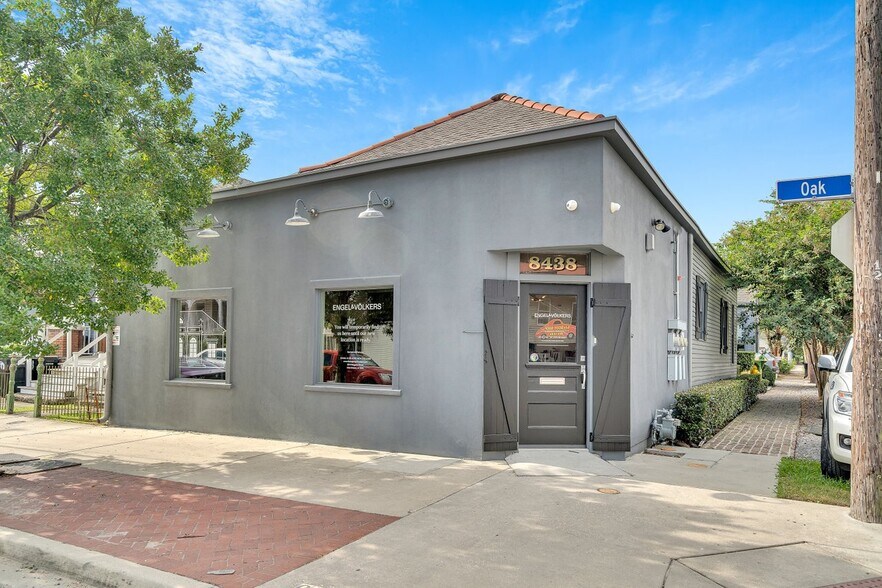 8438 Oak St, New Orleans, LA for sale - Building Photo - Image 1 of 1