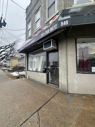 More details for 848 Paterson Ave, East Rutherford, NJ - Office/Retail for Lease