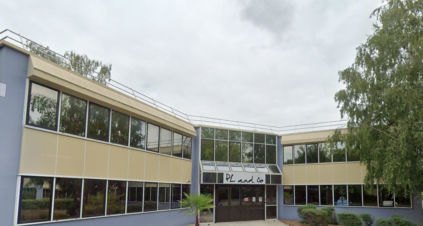 7 Rue Niels Bohr, Saint-Thibault-des-Vignes à louer Photo principale- Image 1 de 2