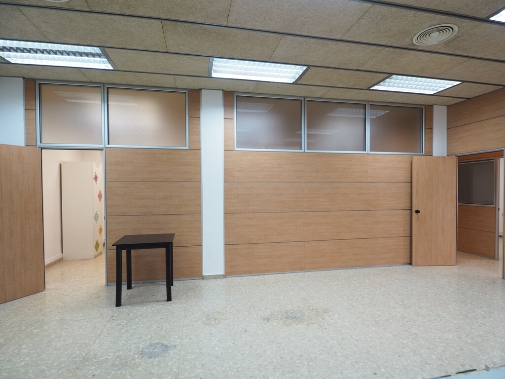 Granollers, BAR 08401 - Unité - -  - Photo intérieure - Image 1 of 15