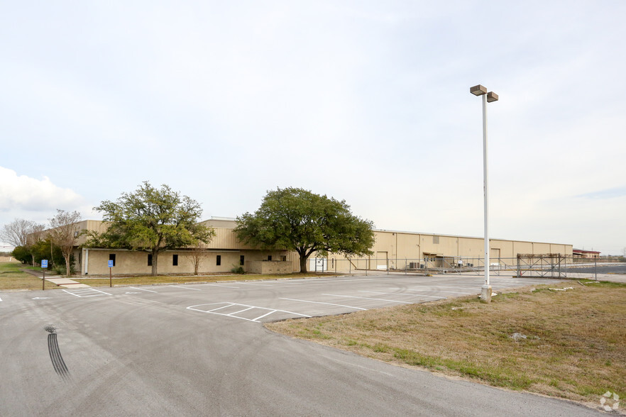 2809 S Interstate 35, San Marcos, TX for sale - Building Photo - Image 1 of 1