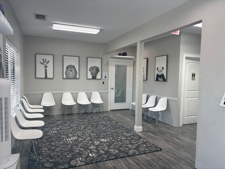 649 Alsbury Blvd, Burleson, TX à vendre - Photo intérieure - Image 2 de 5