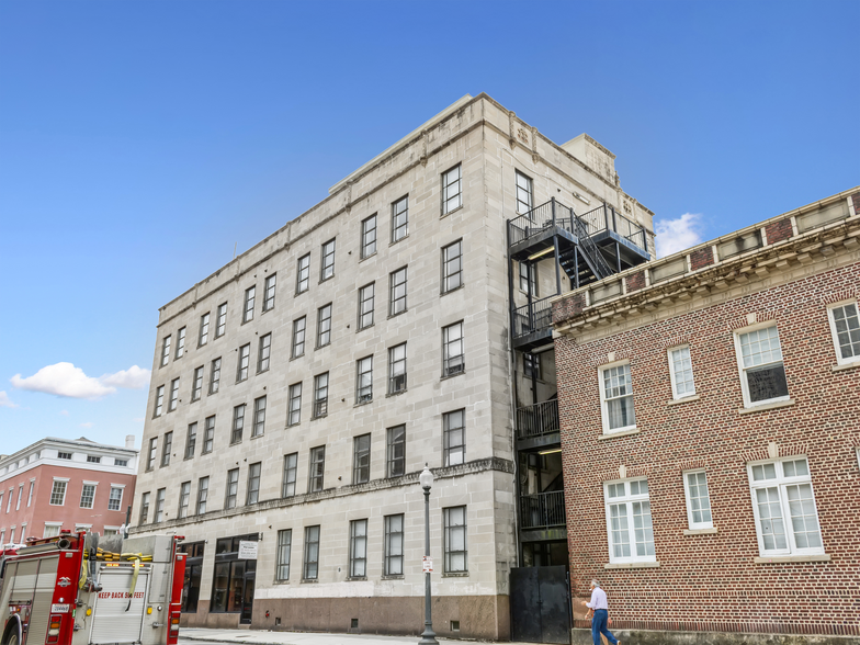 703 Carondelet St, New Orleans, LA à vendre - Photo du bâtiment - Image 3 de 18