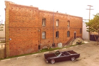 606 E 6th St, Los Angeles, CA - AERIAL map view