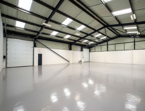 Bath Rd, Hounslow for lease Interior Photo- Image 2 of 2