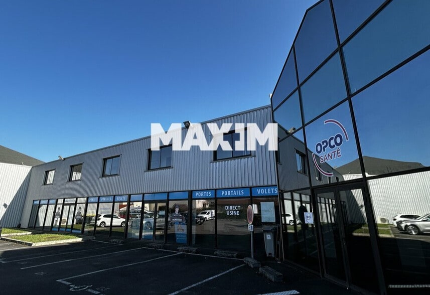 59 Avenue Roland Carraz, Chenôve for lease - Building Photo - Image 1 of 4