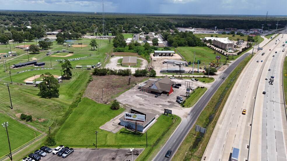 2 Building Lot | 2.4 Acres portefeuille de 2 propriétés à vendre sur LoopNet.ca - Photo du bâtiment - Image 2 de 5