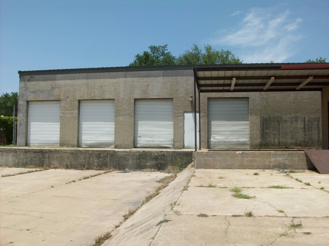 1202 W 1st St, Mount Pleasant, TX à vendre Photo principale- Image 1 de 6
