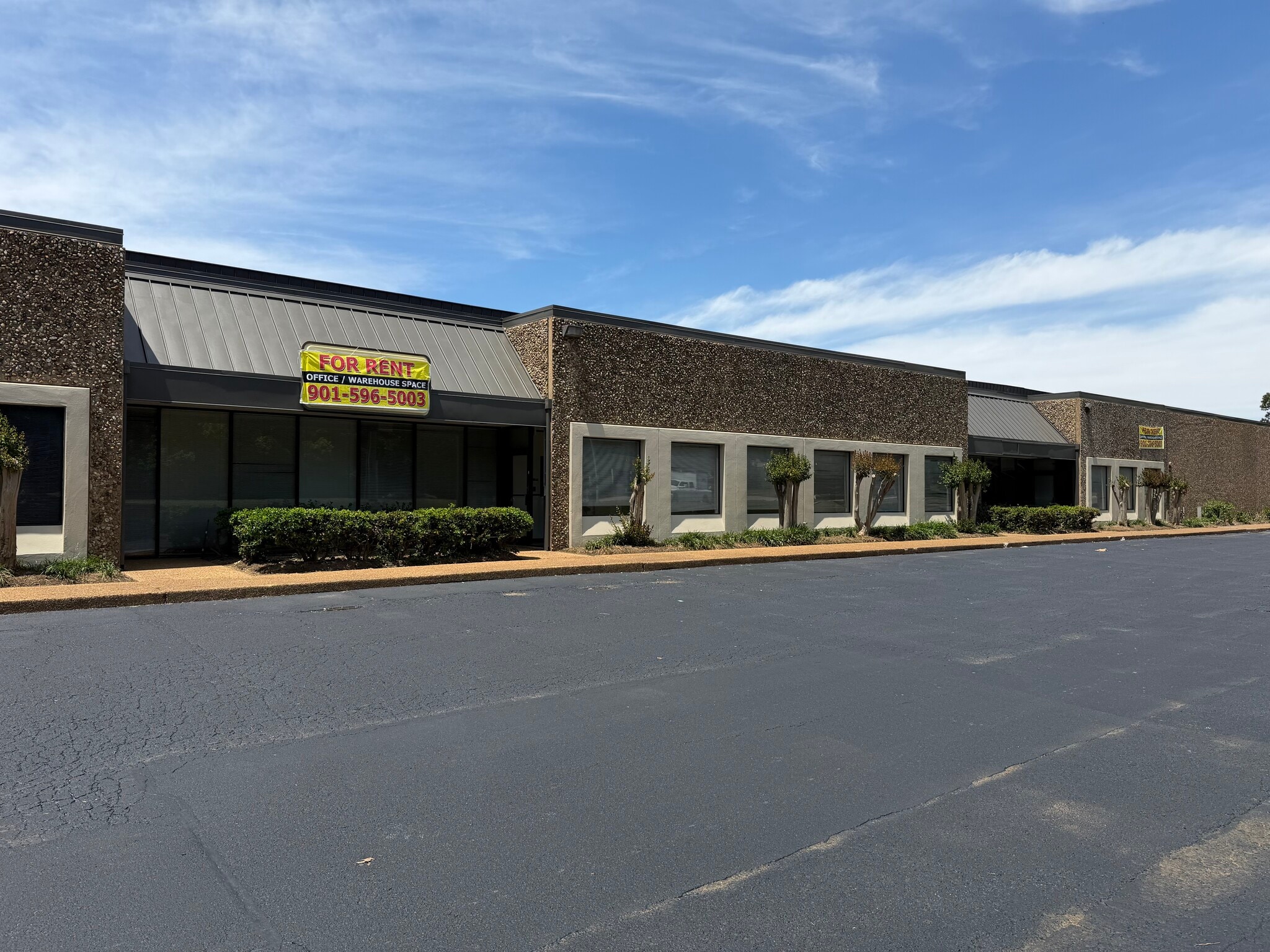 3665 S Perkins Rd, Memphis, TN for lease Building Photo- Image 1 of 5