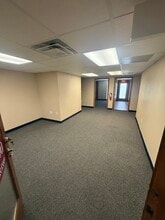 8101 Boat Club Rd, Fort Worth, TX for lease Interior Photo- Image 2 of 9