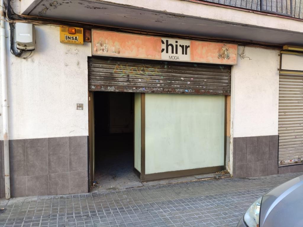 Multifamily in Badalona, Barcelona for sale Primary Photo- Image 1 of 3