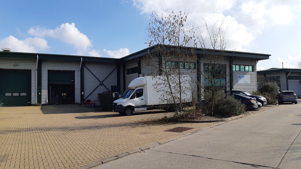 3-4 Croft Way, Witham à vendre - Photo du bâtiment - Image 1 de 6
