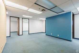 200 New Stine Rd, Bakersfield, CA for lease Interior Photo- Image 2 of 5