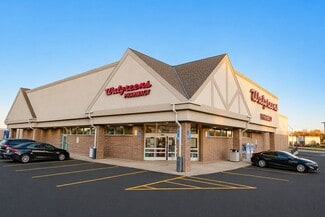 More details for 2630 NE Vivion Rd, Kansas City, MO - Retail for Sale