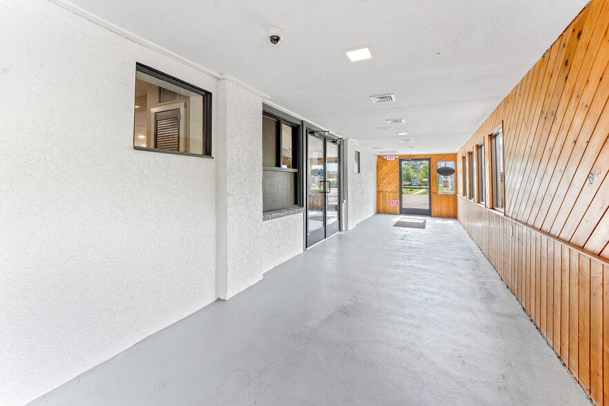 3347 W Ridge Pike, Limerick, PA for sale - Interior Photo - Image 3 of 33