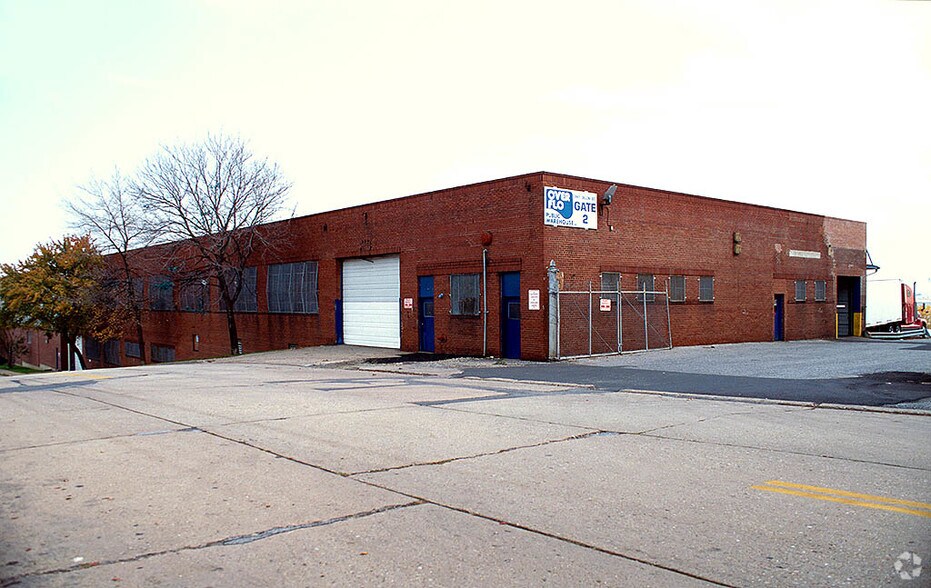 3901 Dillon St, Baltimore, MD à louer - Photo du bâtiment - Image 2 de 4