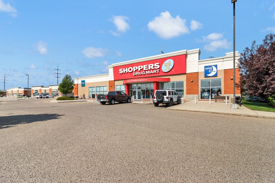 2440 Division Ave NW, Medicine Hat, AB for sale - Building Photo - Image 2 of 22