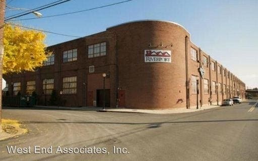 11 W 2nd St, Bethlehem, PA à vendre - Photo du bâtiment - Image 2 de 11