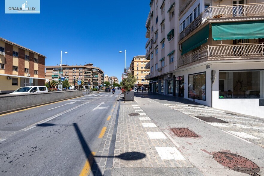 Calle Abderrahmán, 11, Granada, Granada à vendre - Photo du bâtiment - Image 2 de 32