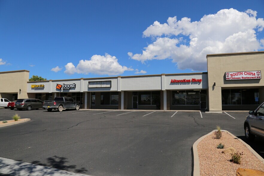 1410-1512 Wyoming Blvd NE, Albuquerque, NM à louer - Photo du bâtiment - Image 3 de 10