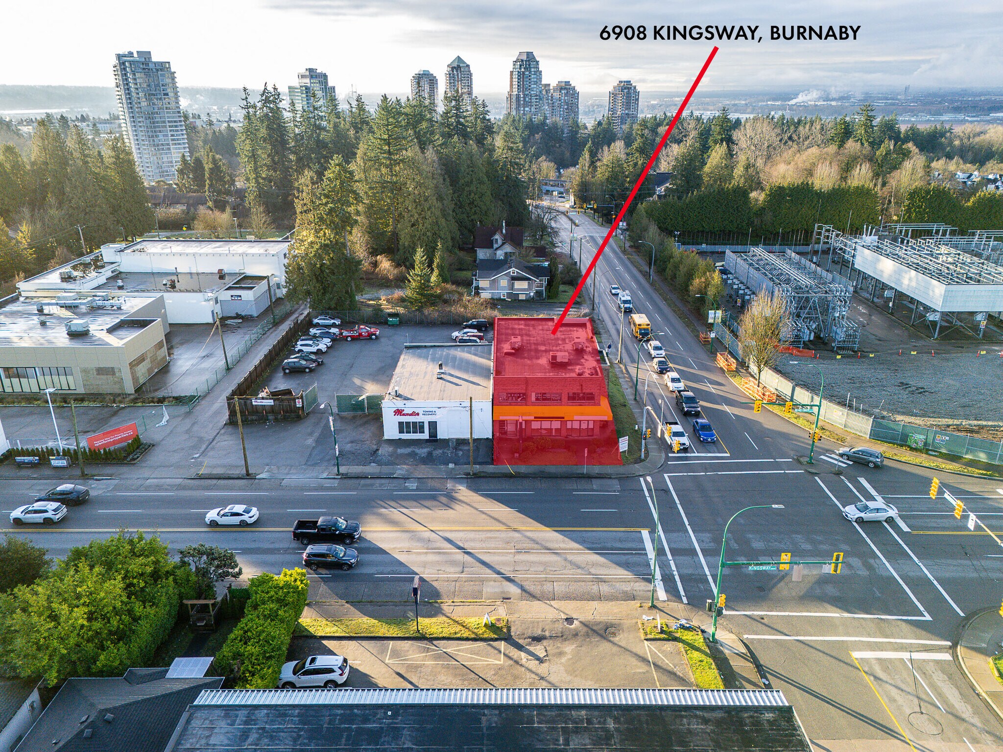 6908 Kingsway, Burnaby, BC à vendre Photo principale- Image 1 de 13