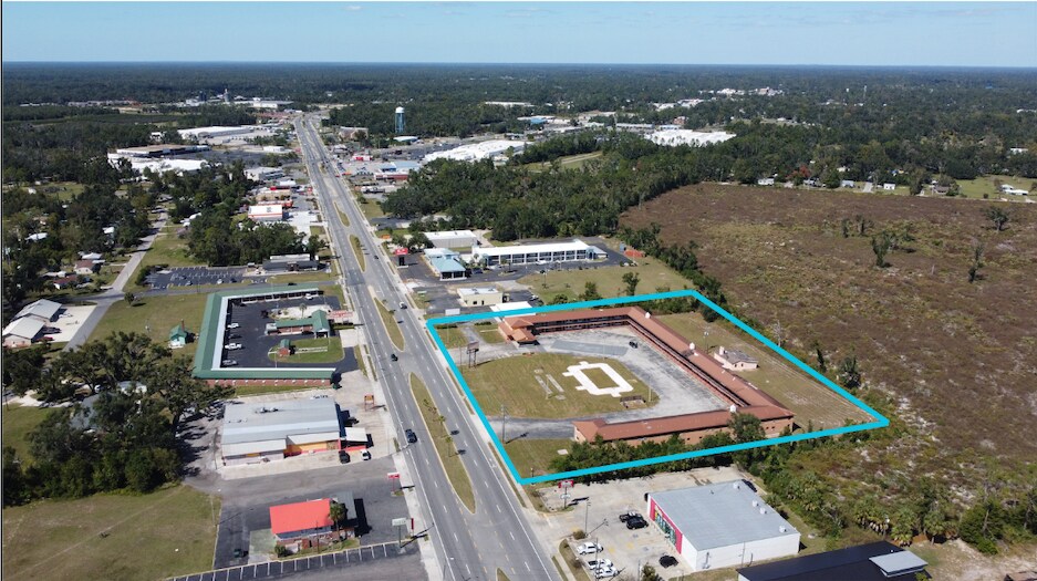 2238 S Byron Butler Pky, Perry, FL for sale - Building Photo - Image 2 of 6